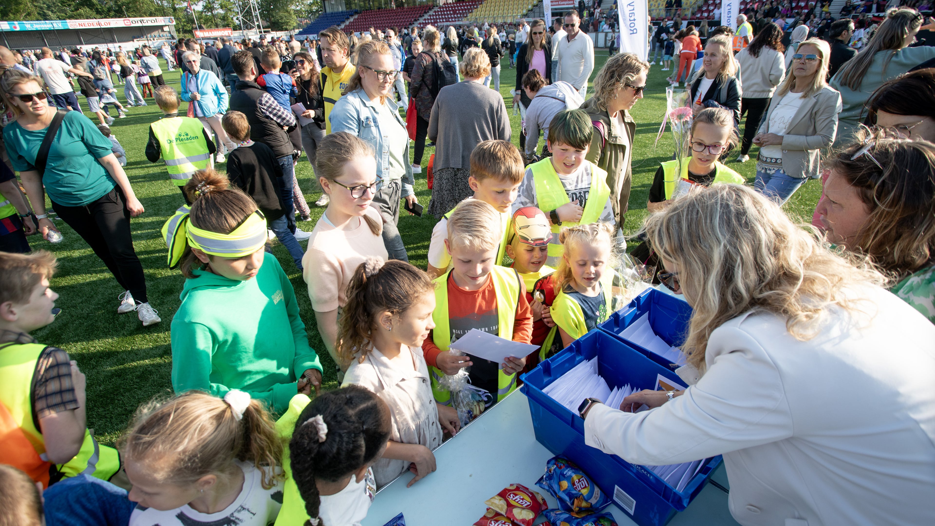 Rotary IJmond to exclusively support youth in IJmond; school hockey and four-day walk already organized