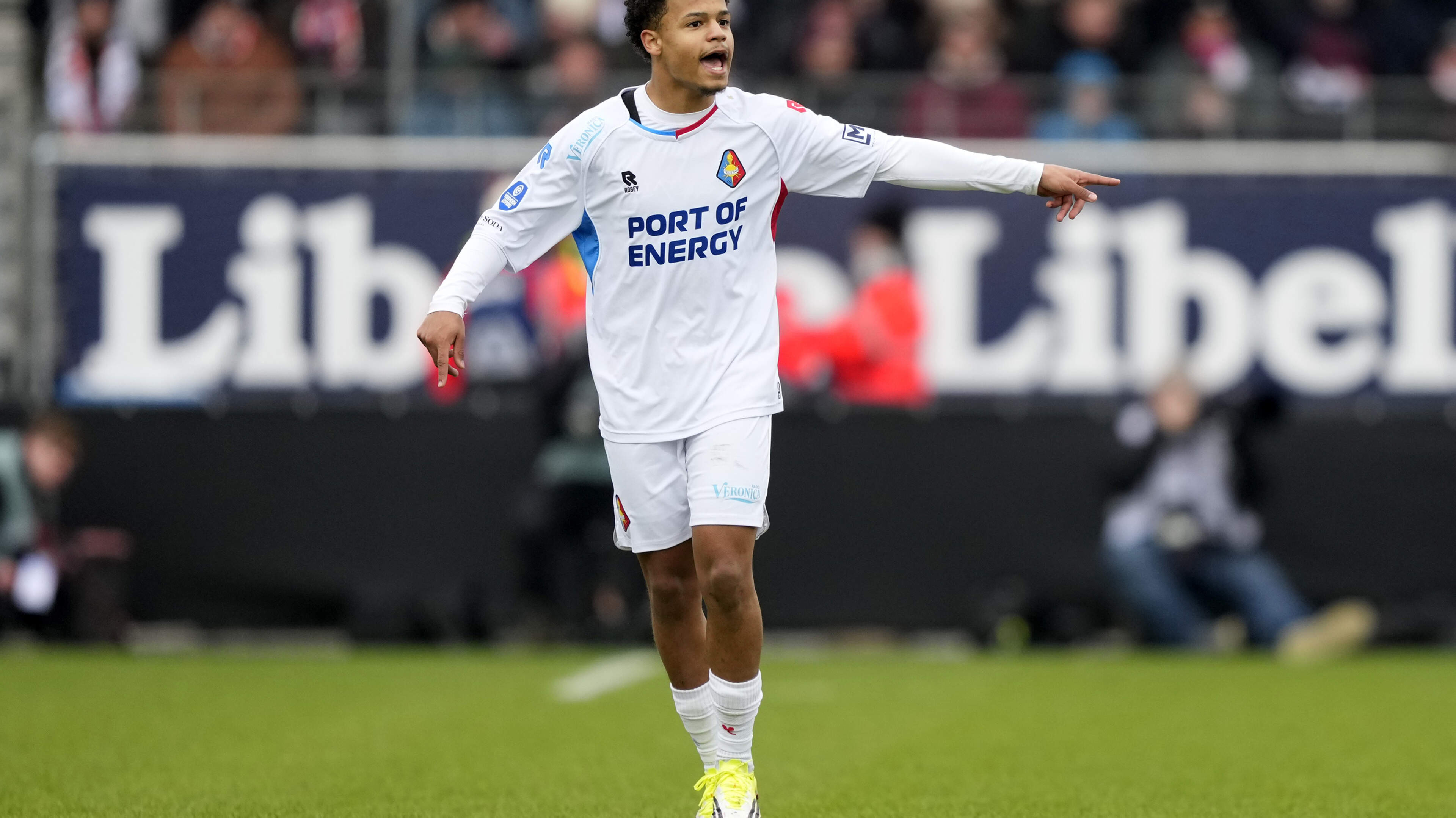 Will Telstar keep pace or fall away? NAC clash 'super important', knows loanee Gerald Alders