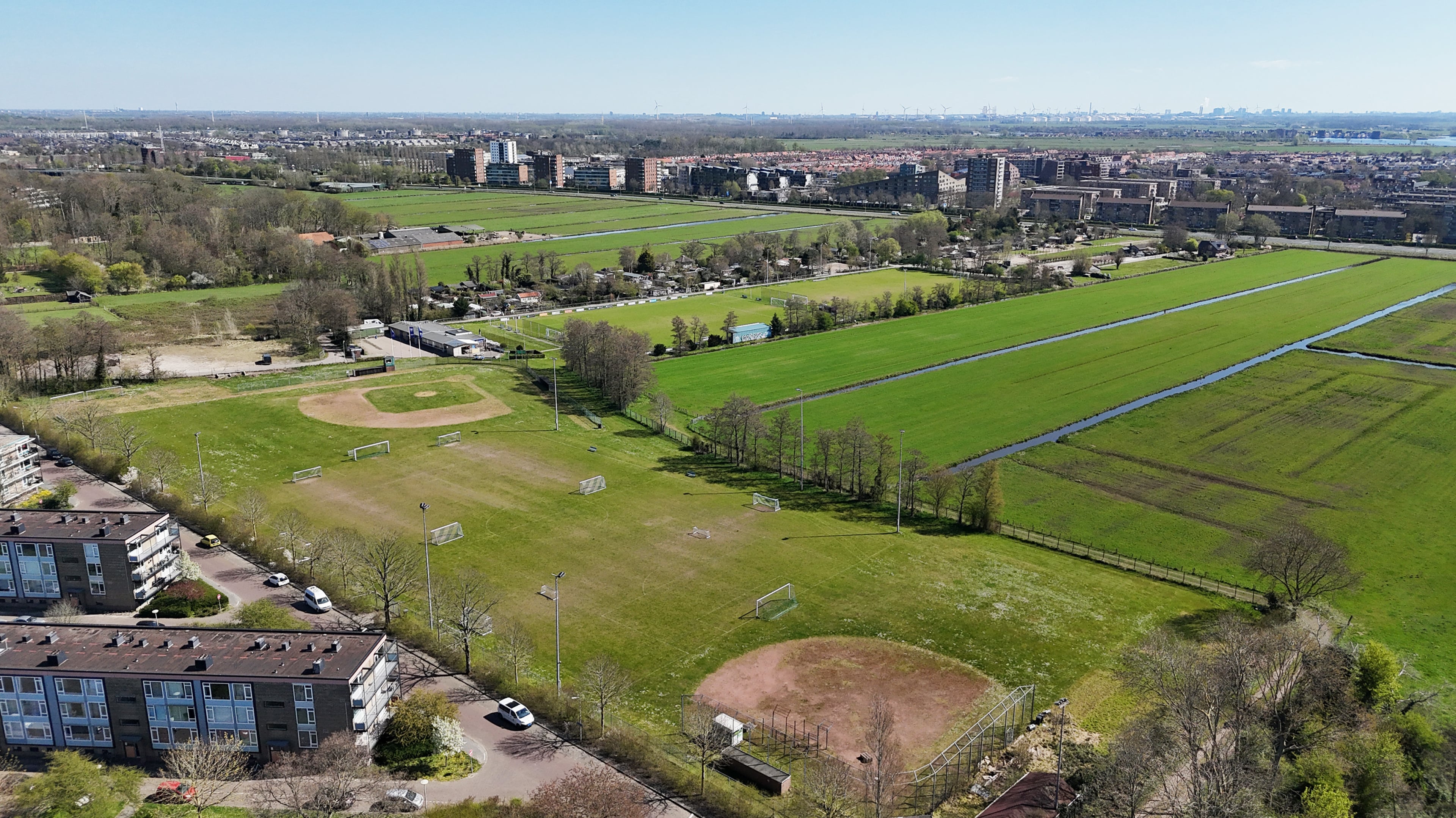 Velsen applies for provincial exemption for De Elta asylum center, first step towards environmental permit