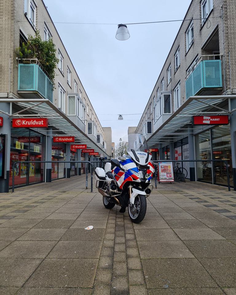 Persoon mishandelt Kruidvatmedewerkster na winkeldiefstal in Velserbroek