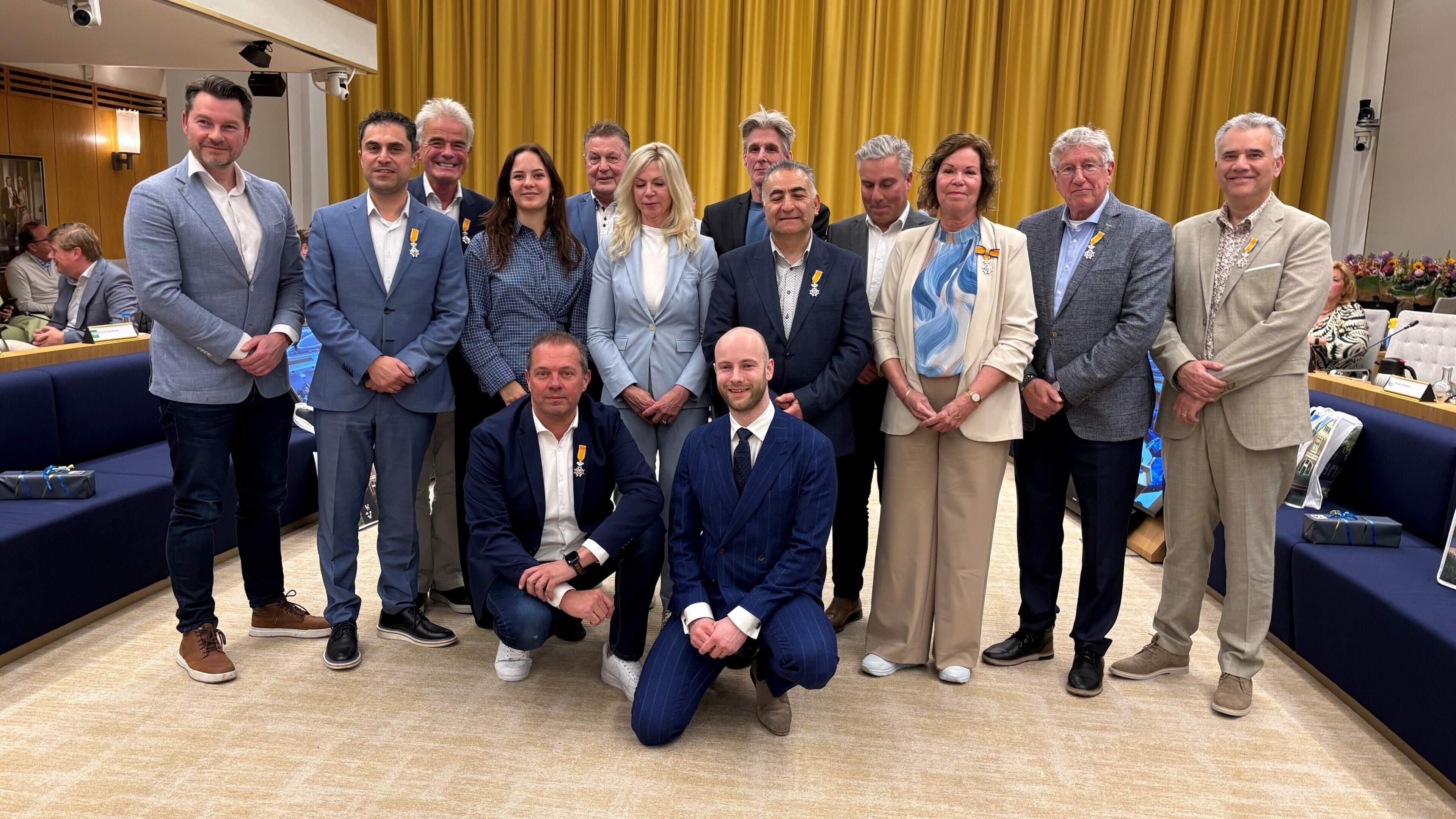 Royal honors for departing Velsen council members. Mayor Dales on Leo Kwant: ‘You are the best alderman we never had’