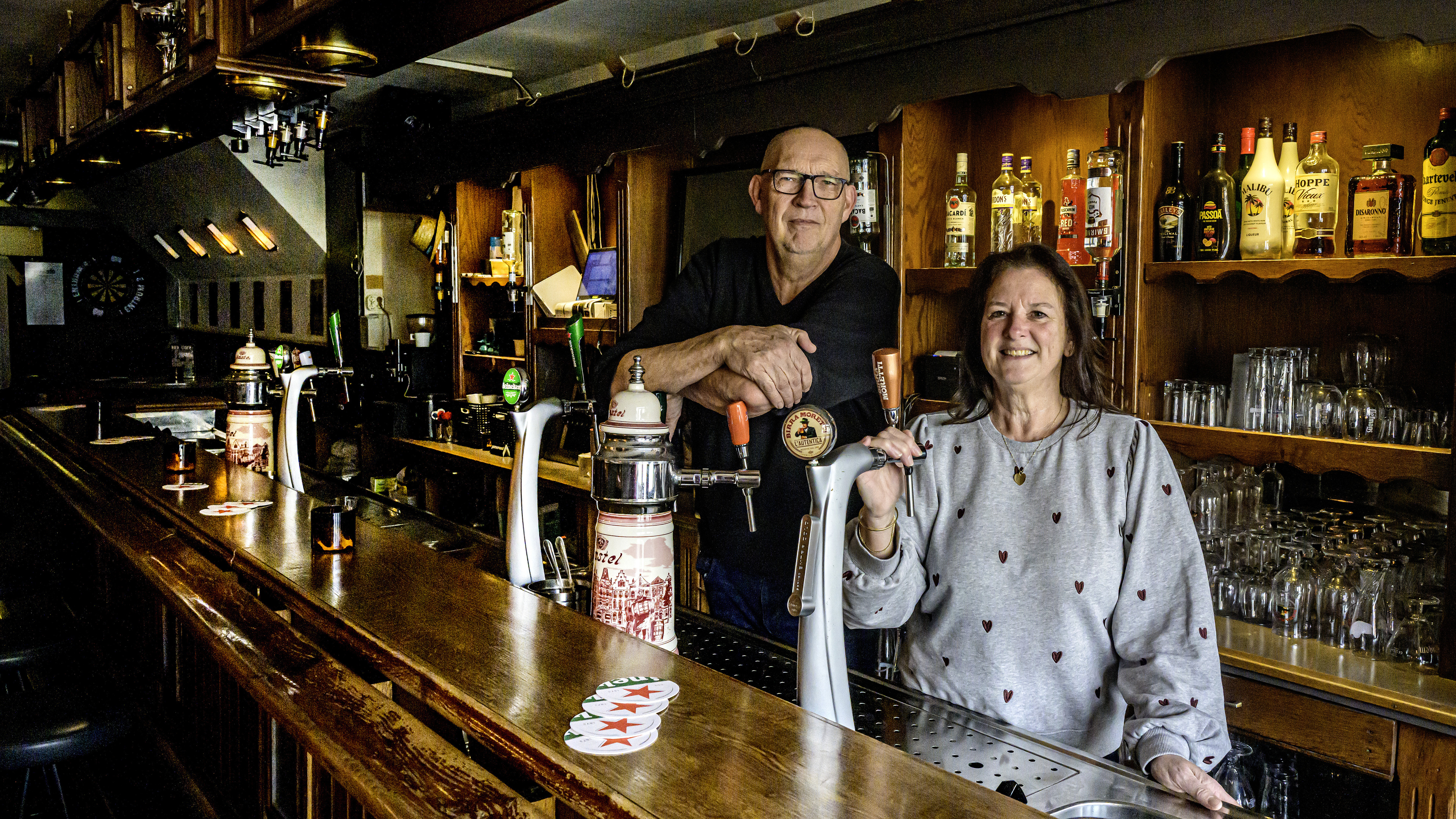 Jan (64) and Maudy (60) close their pub: ‘We worked through the night on New Year's and Boxing Day, always together’