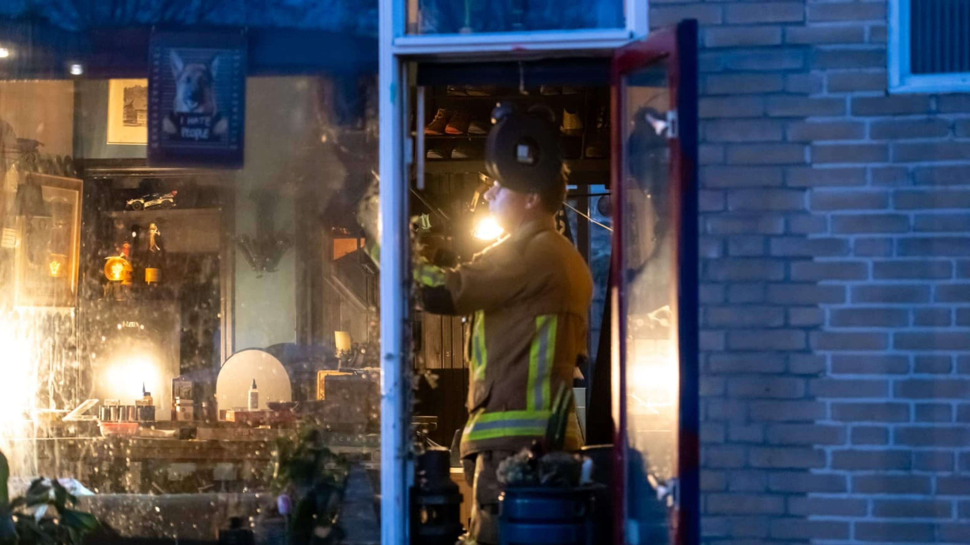 House fire on Rijnstraat in IJmuiden quickly under control