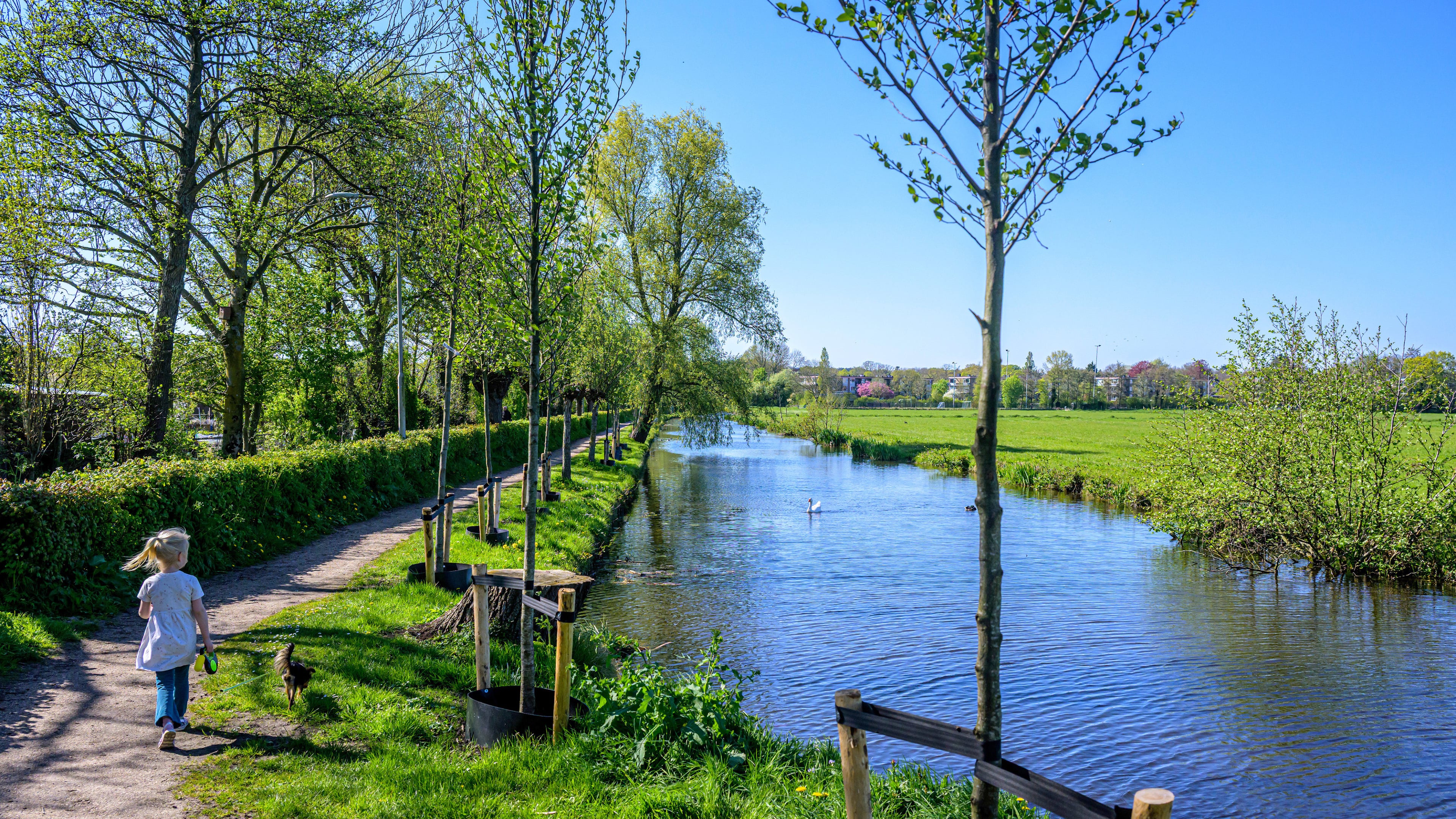 Second booklet from Santpoort Foundation features special places. ‘We started with the gems you might walk right past’