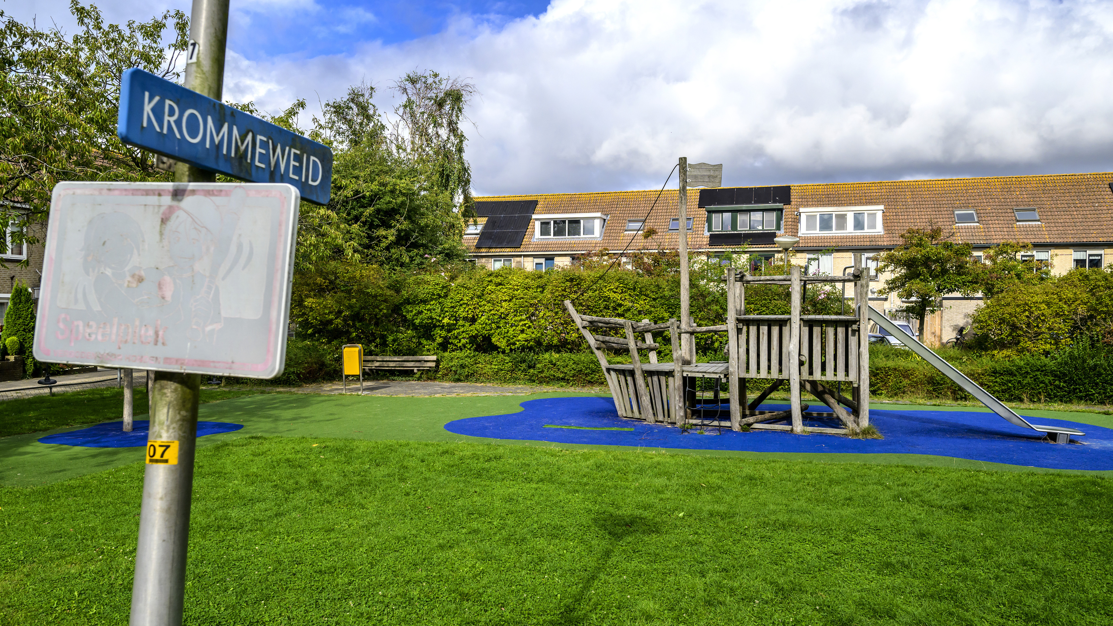 Buurt in Velserbroek is overlast jongeren zat. Kleine kinderen worden gepest