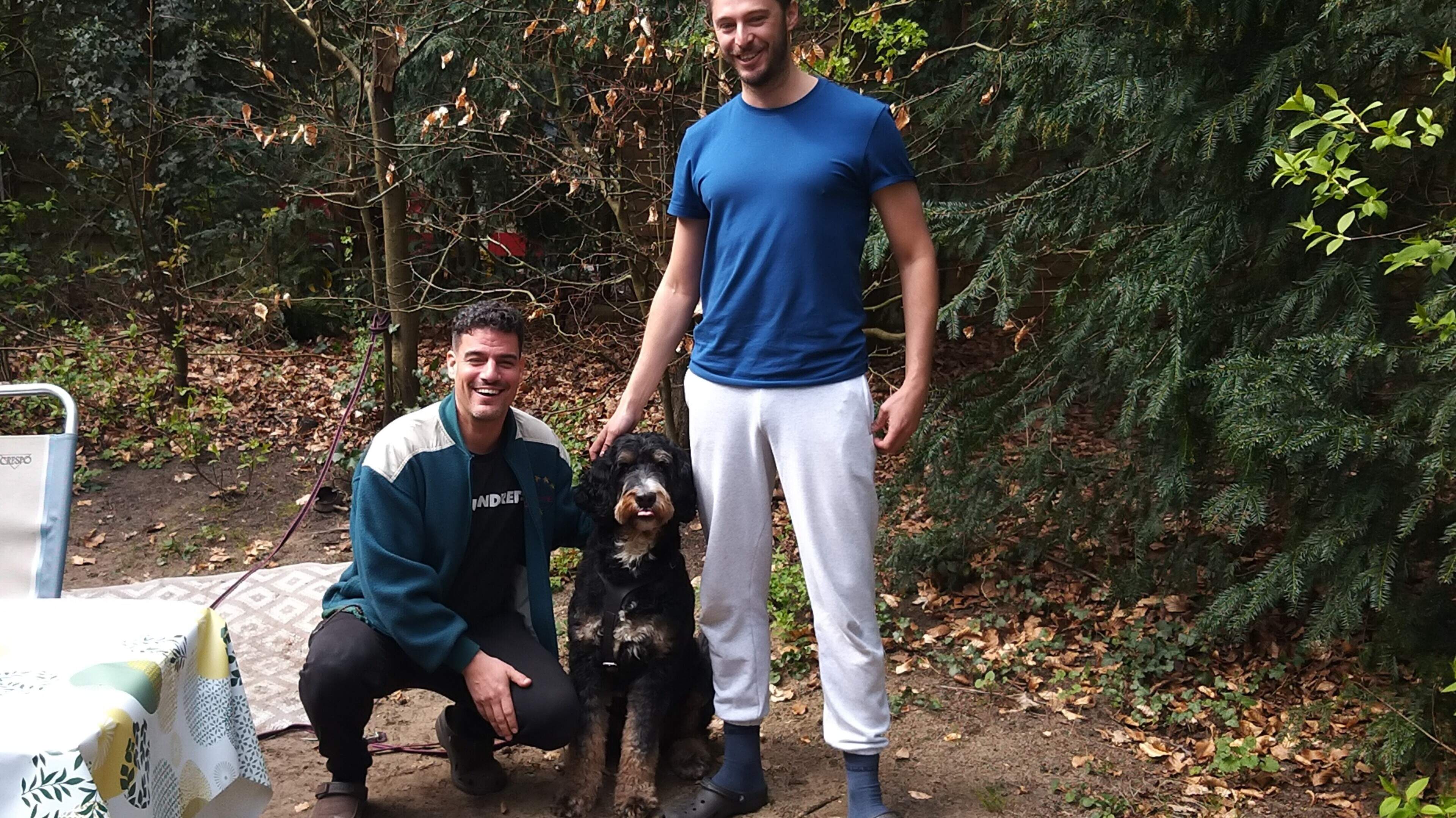 Thom and Kevin end up at Schoonenberg campsite in Velsen thanks to old van: 'The idea was a twenty-minute drive, it can still make that'