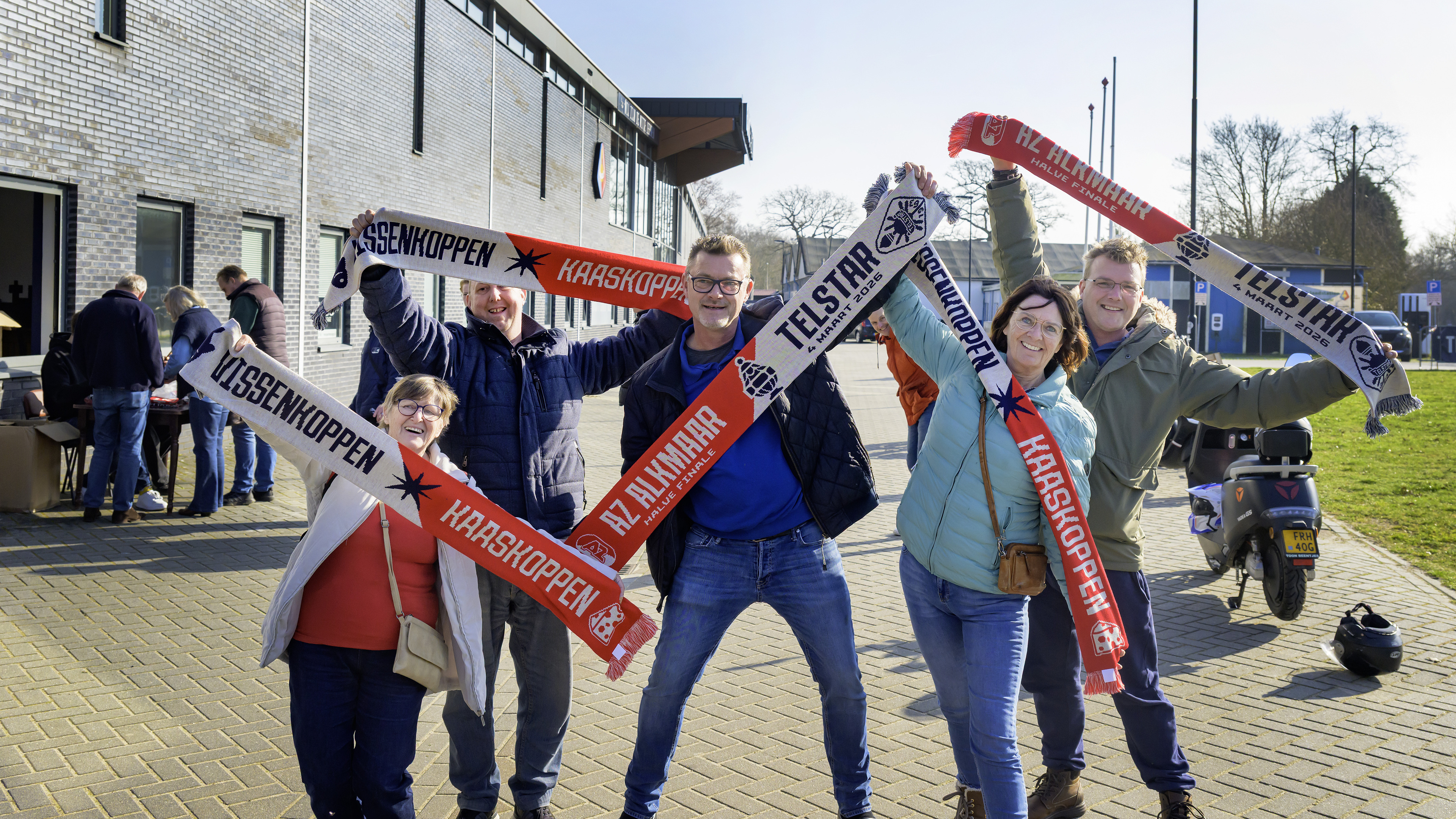 Telstar scarf also popular among AZ supporters