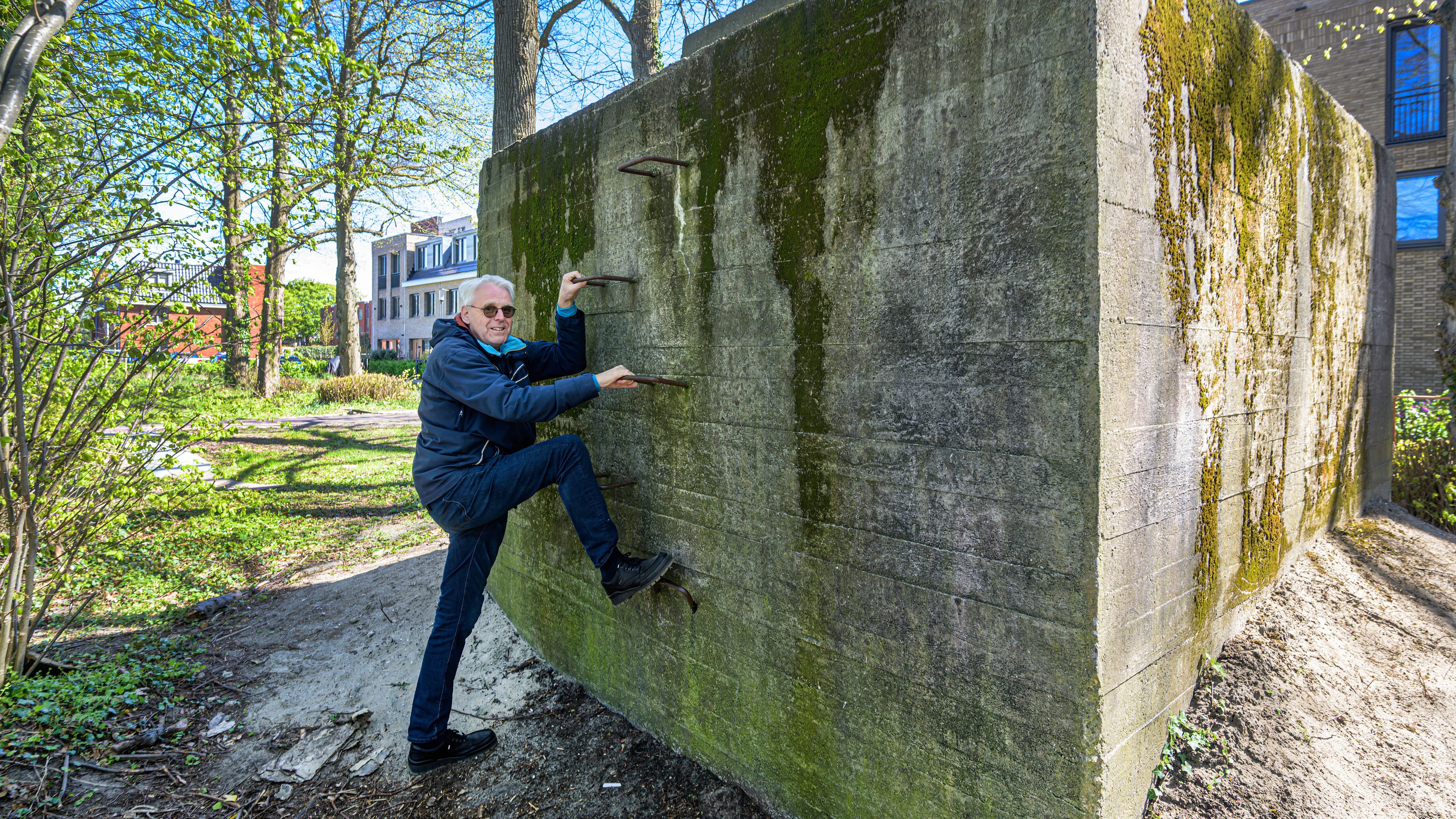 Paul Reinders from Driehuis gives WWII tours in the dunes: I was amazed by the scale of all those bunkers