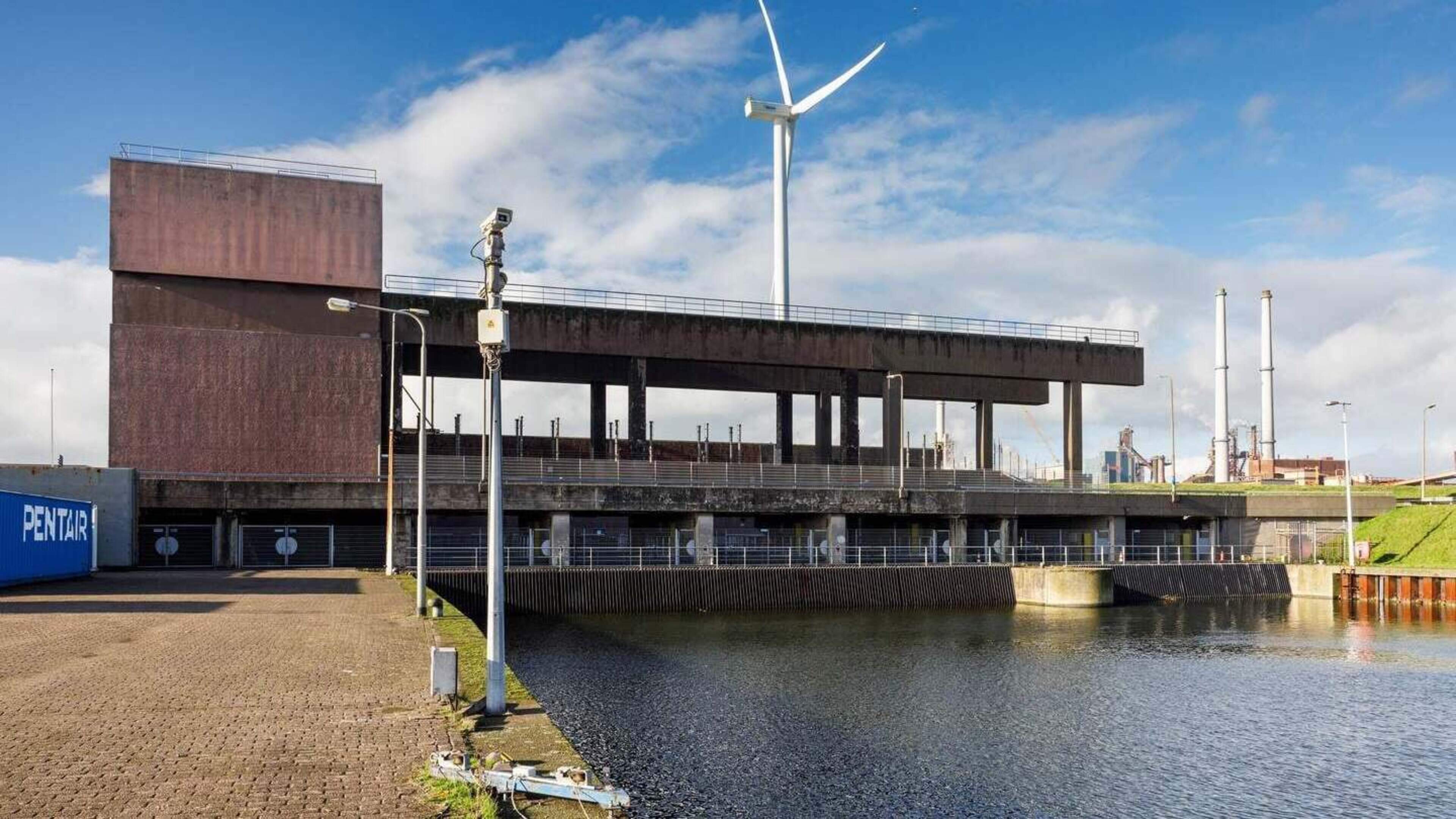 North Holland again calls for action on ‘crucial’ IJmuiden pumping station