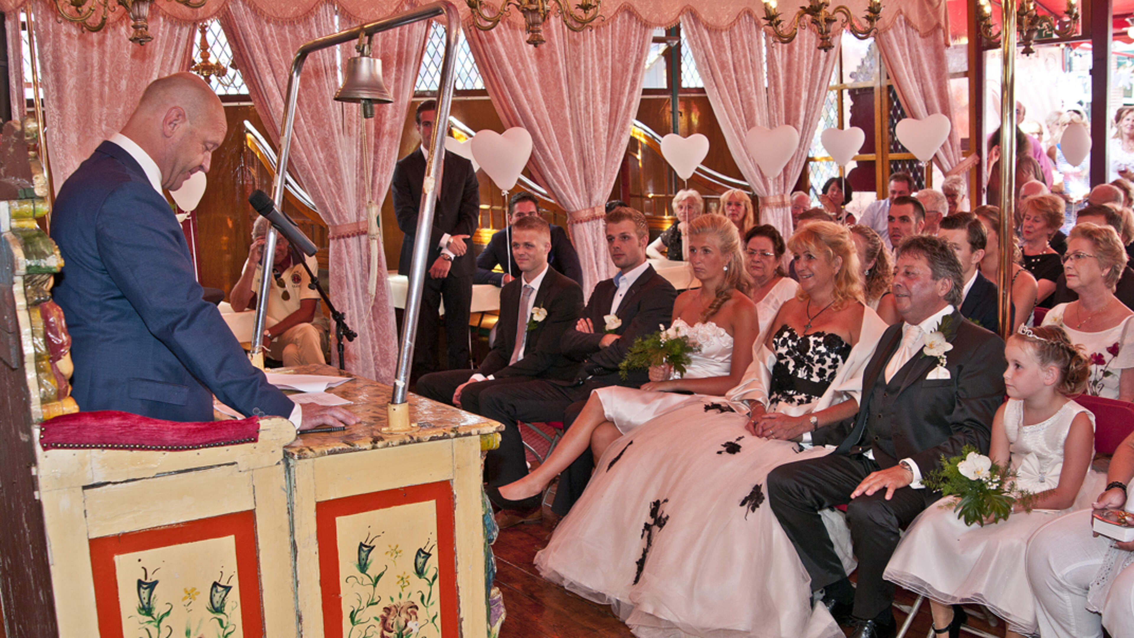 Ed Nieuwland steps down after 38 years as fairground board member of the Santpoort Harness Racing Association: 'You have to stop at some point'