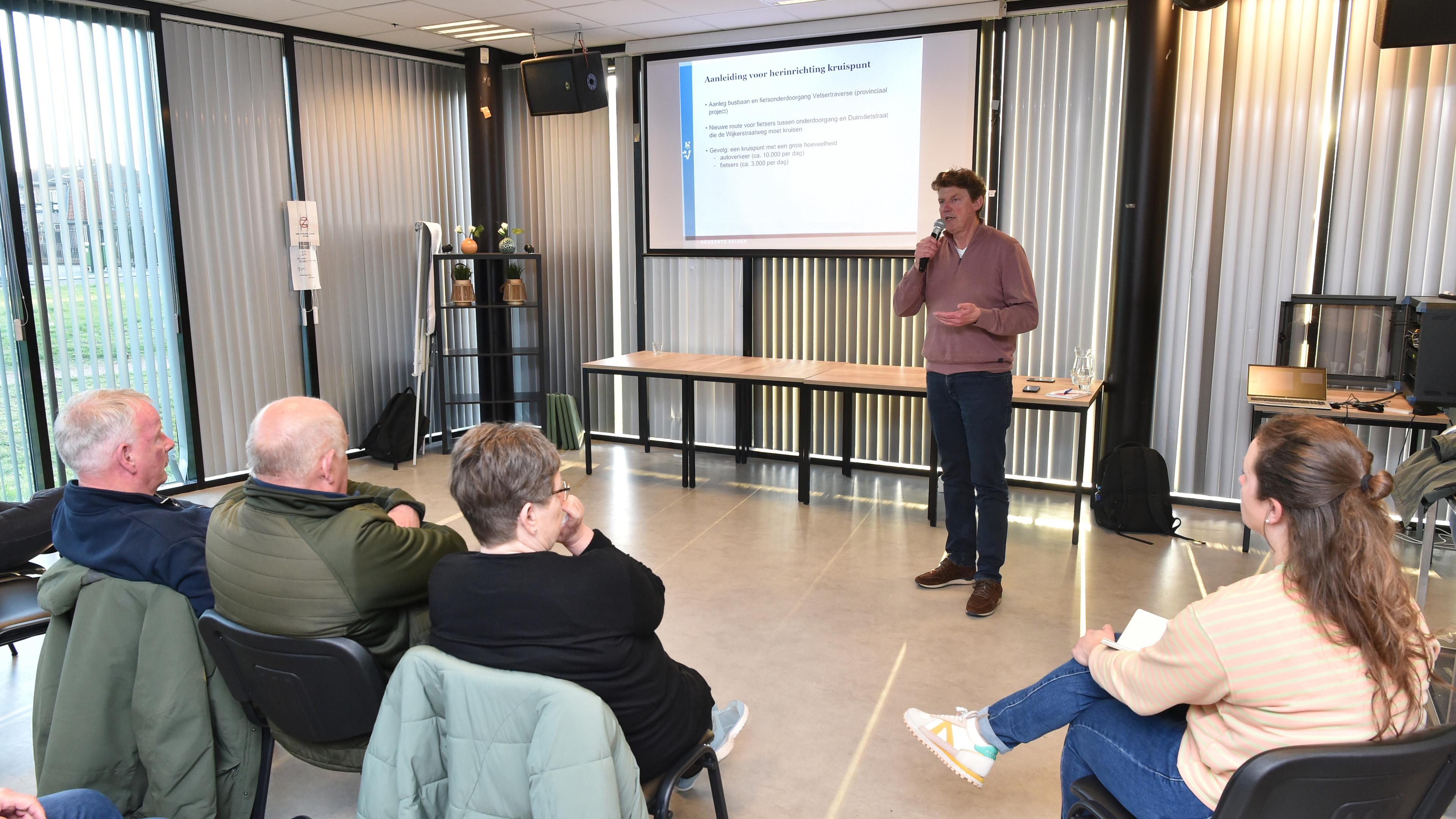 Veel vragen over komst rotonde Velsen-Noord. Omwonenden verzetten zich niet