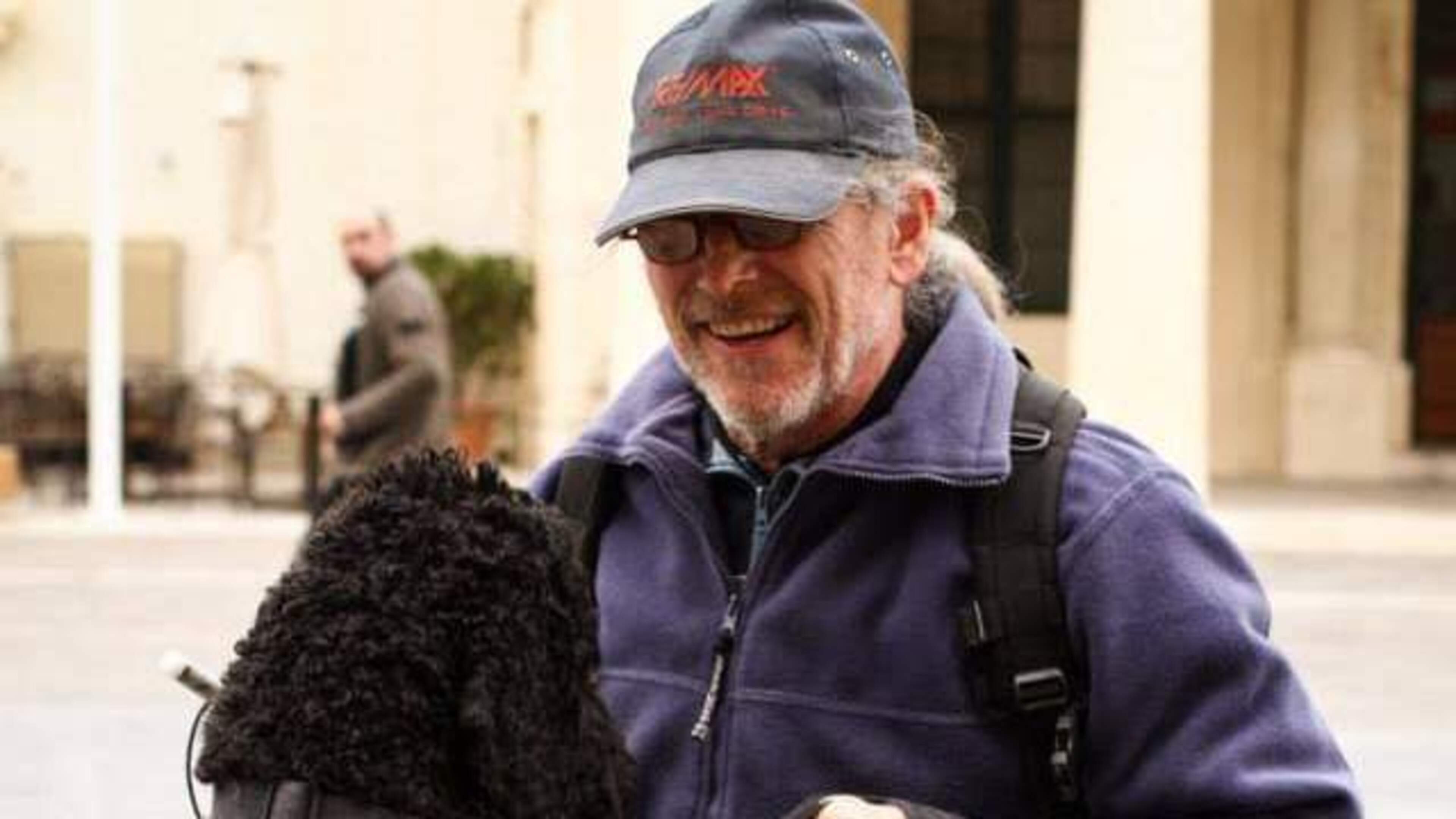 Skiing or skydiving solo: Yany (Jan) Visser (1947-2026) proved that limitations do not have to be boundaries