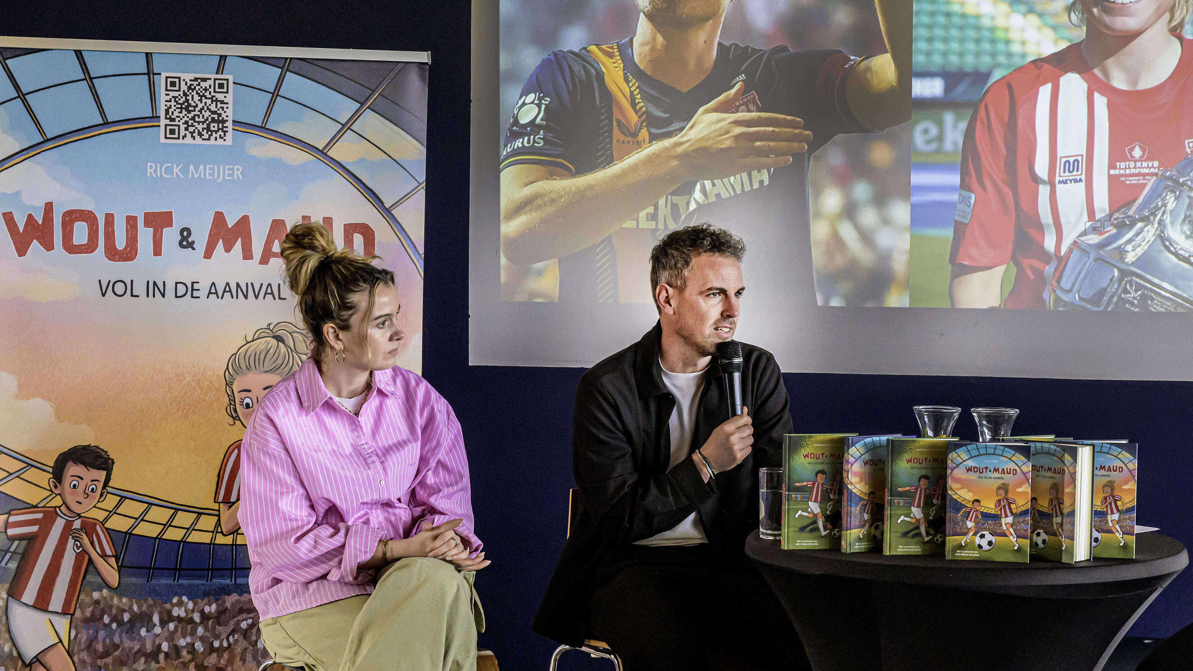Parents, coaches and children discuss safety at Telstar sports club: 'Football is for everyone'