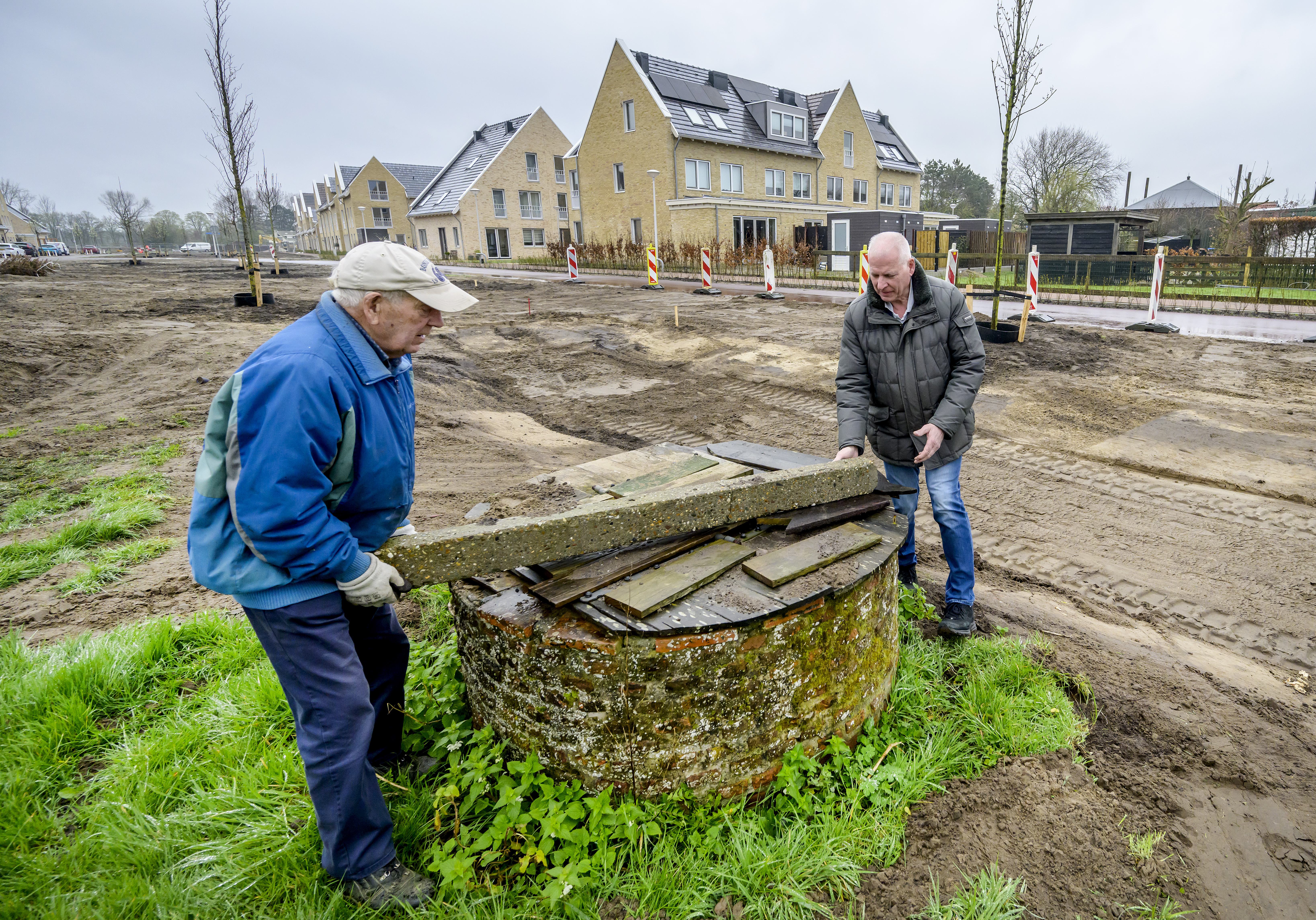 200 jaar oude welput in Velserbroek dreigt te verdwijnen