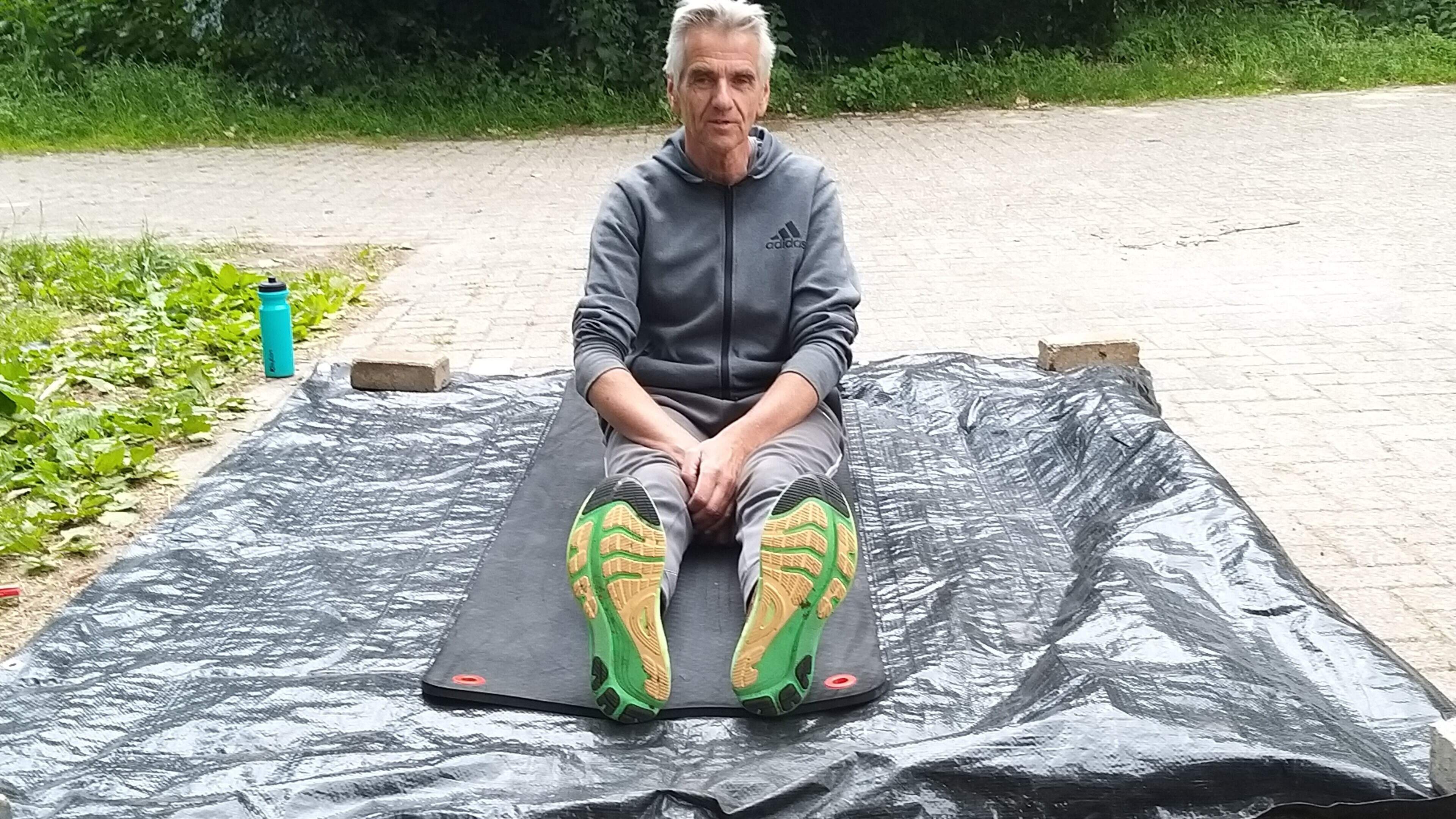 Sieger (62) swears by his workouts in Wijkeroogpark: 'Started in the gym, but I just prefer this'