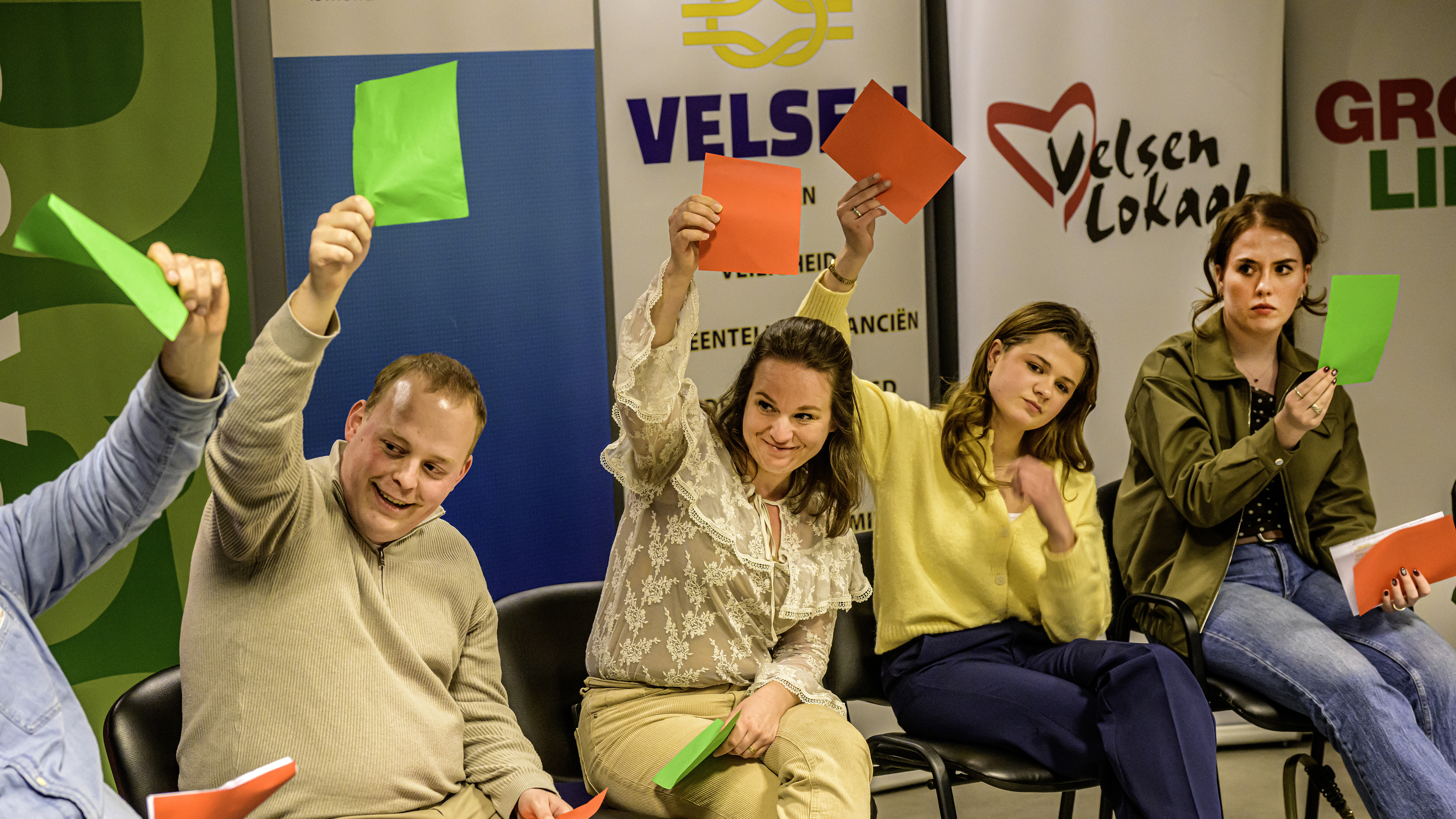 'What difference would my vote make?' Mints and pizzas fail to convince Velsen youth to vote