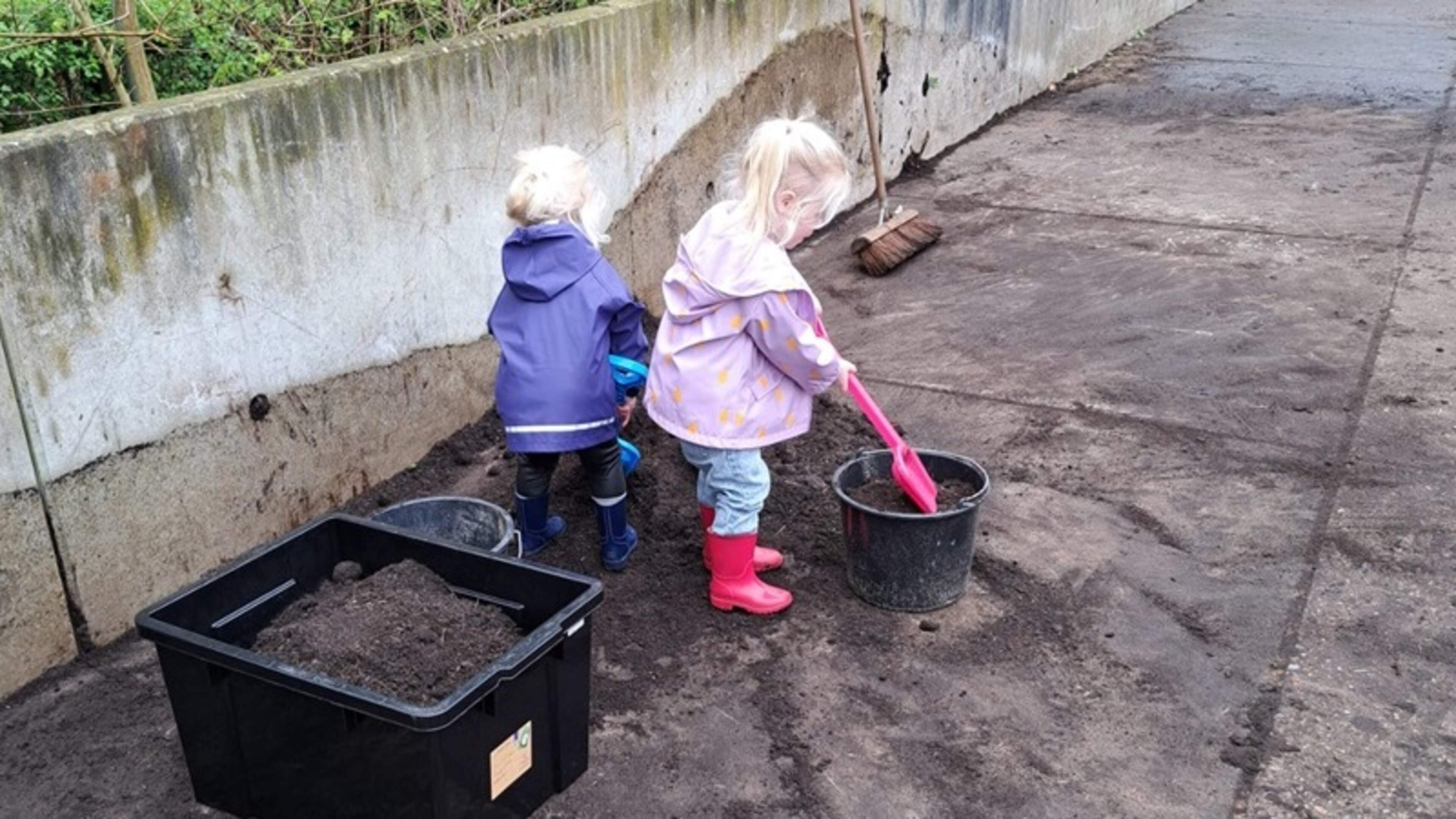 Inwoners van Velsen kunnen vrijdag gratis compost scheppen