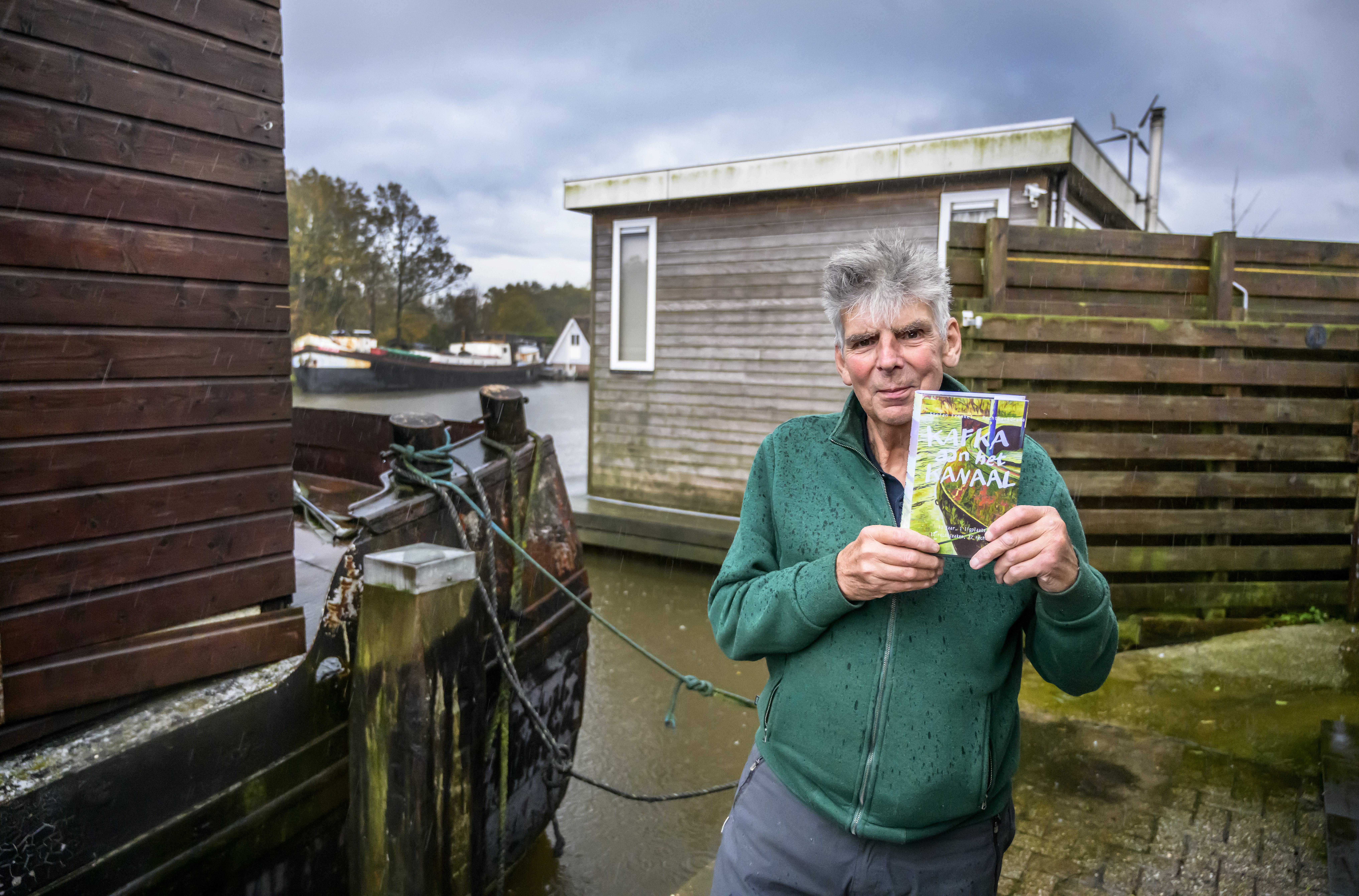 Stefan Frenkel Frank schrijft boek over woonbootaffaire: ’Ik zat