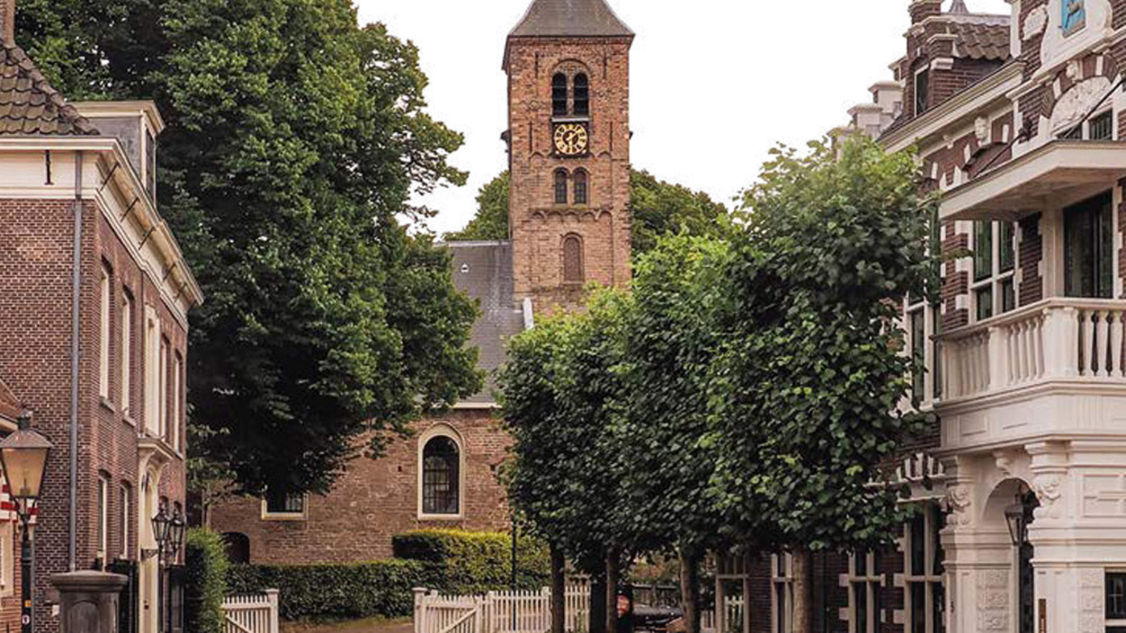 Historical guided tour of Oud-Velsen