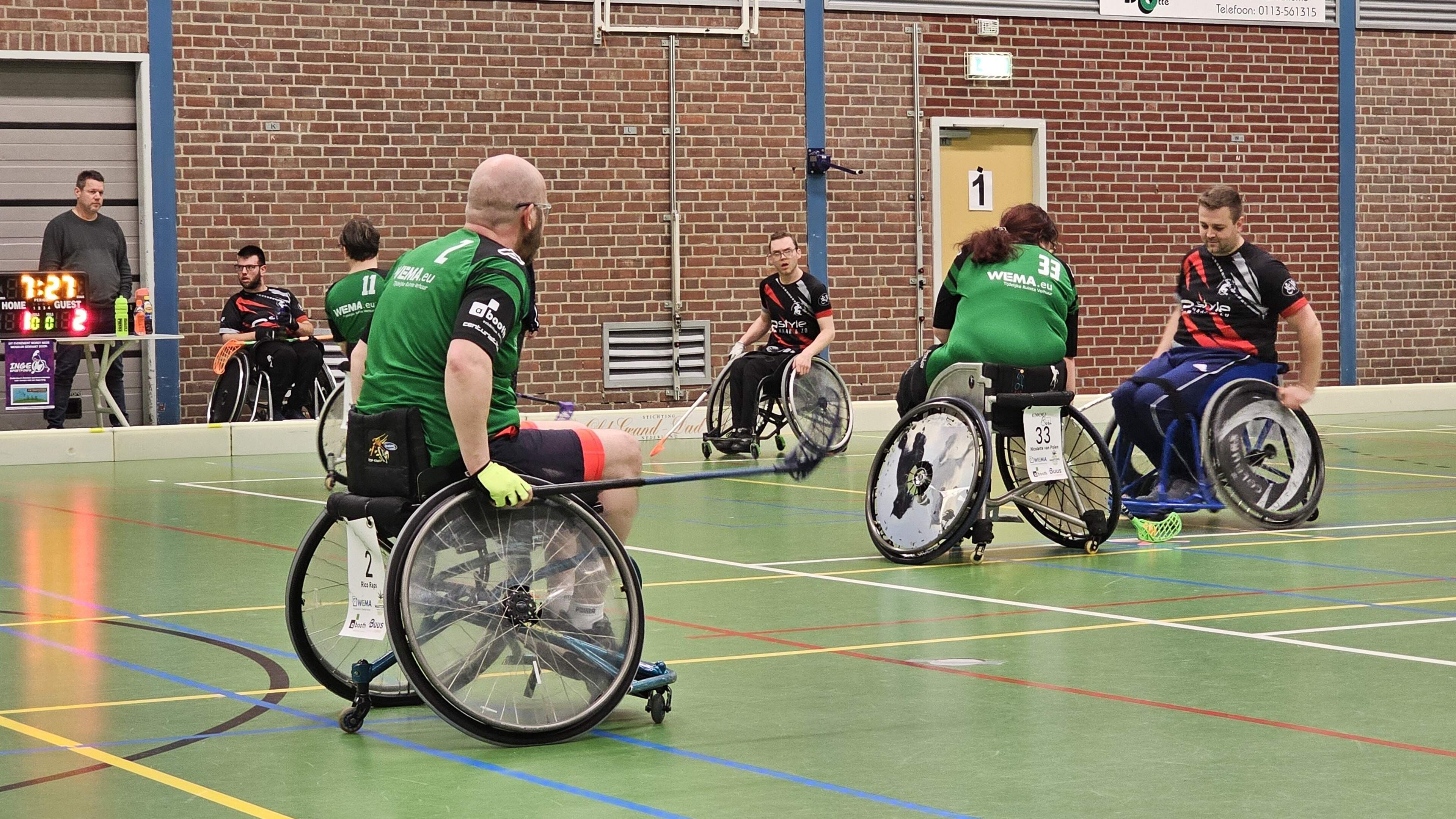 Rolstoelhockeyers willen op topniveau spelen in Velserbroek. Crowdfunding voor nieuwe boarding
