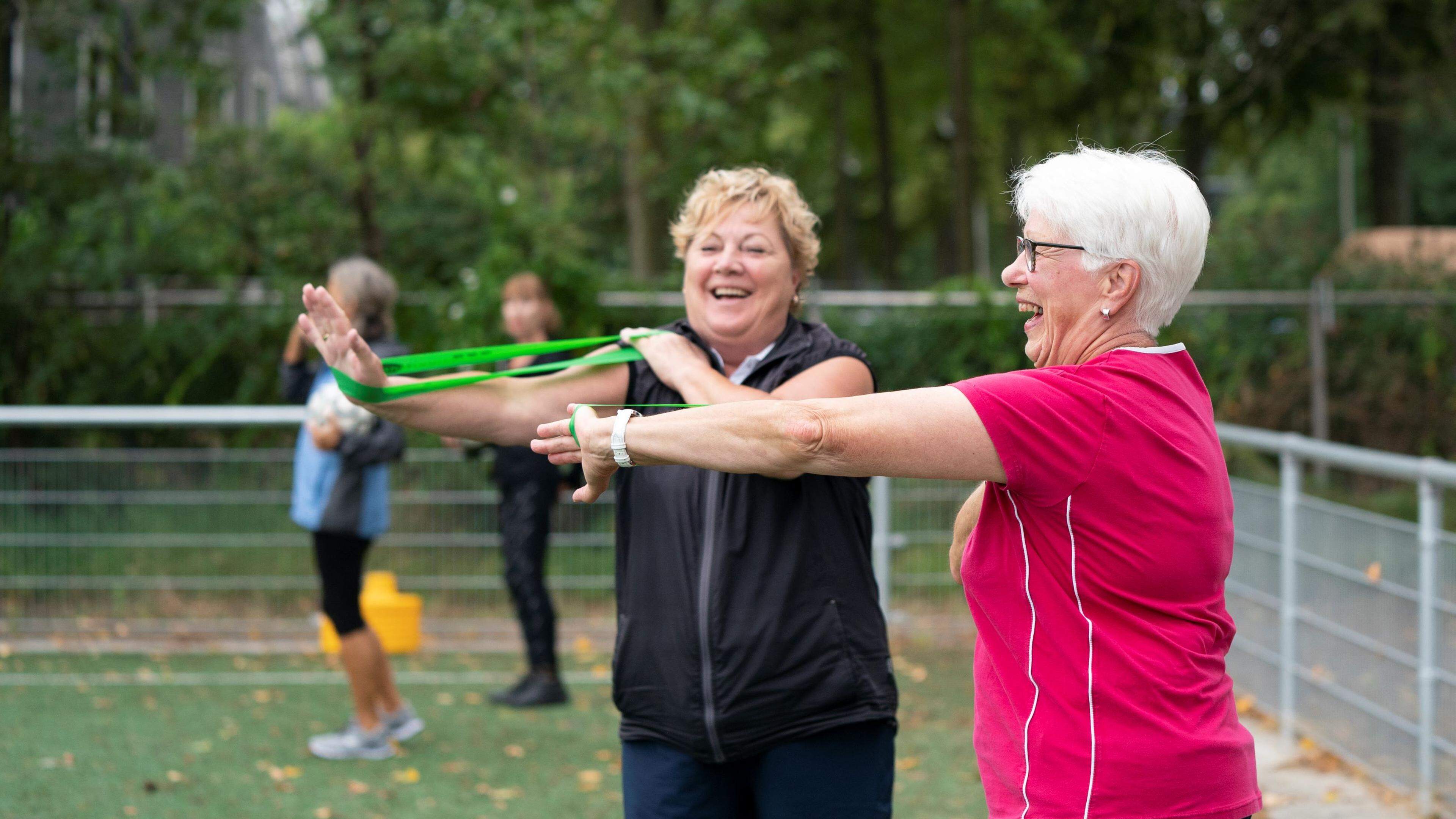 Hoe voorkom je vallen? Thuiszorgorganisatie en sportschool slaan handen ineen voor evenement valprev
